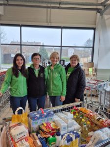 Predblagdanska akcija prikupljanja donacija u Konzumu Našice