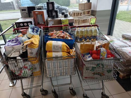 20.12.2025. Posljednja ovogodišnja akcija prikupljanja donacija u Konzumu_5