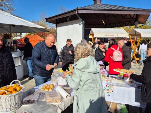 27.10.2025. HUMANITARNA AKCIJA U SKLOPU FESTIVALA OKUSA I TRADICIJE_1